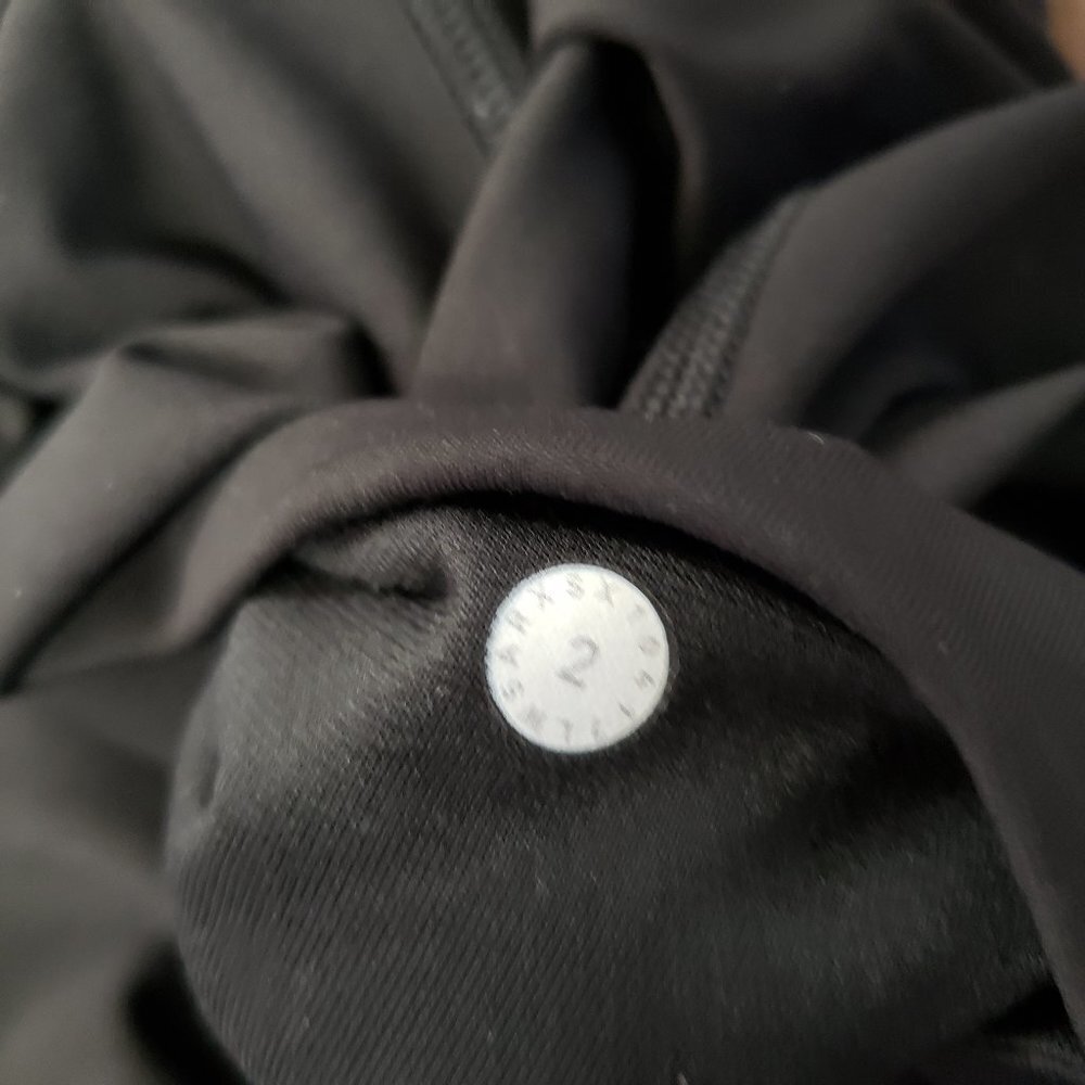 Lululemon Wunder Under Leggings - Picture 11 of 11